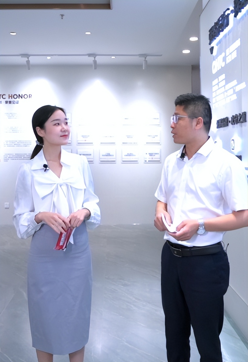 招商落幕！做強(qiáng)商，他們都選了強(qiáng)輝精工瓷磚！(圖3)