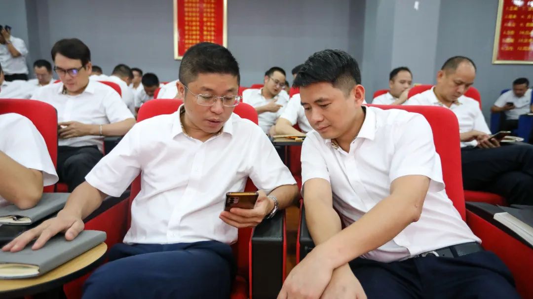 這一次，我們玩大的 | 強輝金九銀十無界增長營銷大會復(fù)盤會議順利舉辦(圖13)