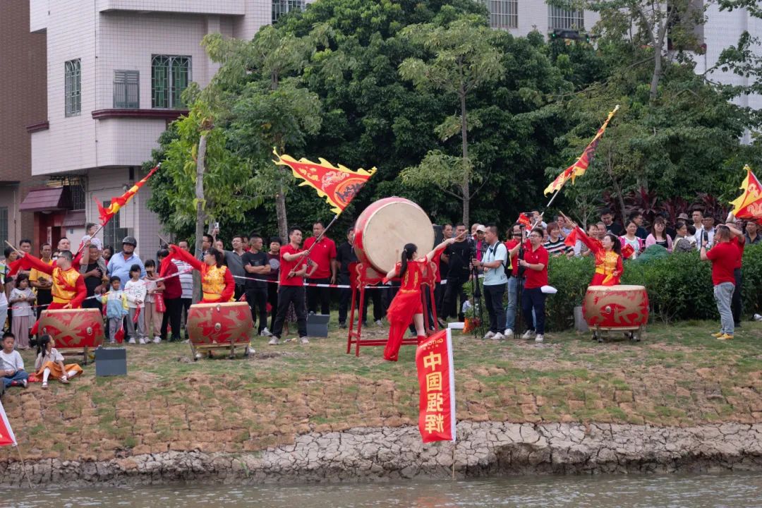 燃動(dòng)金秋 | 草艇競(jìng)渡，奪人風(fēng)采彰顯非遺文化瑰寶之韻(圖5)