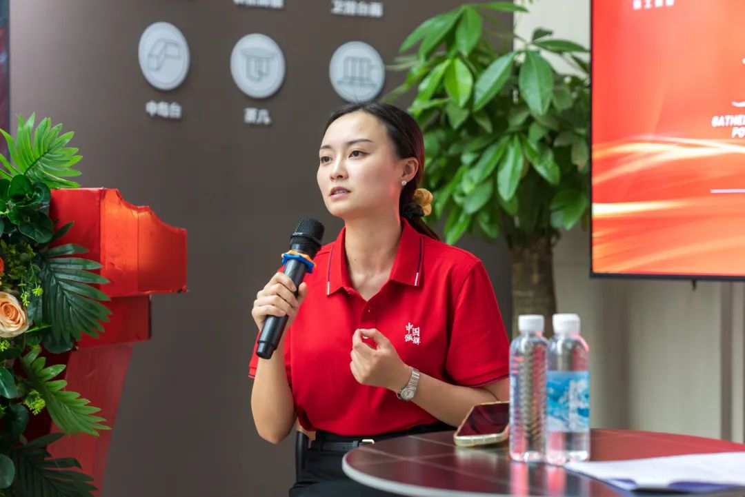 聚勢共鑒?標桿領(lǐng)航 | 強輝2025區(qū)域培訓(xùn)峰會暨美學(xué)賦能行動貴陽站順利結(jié)束！(圖15)